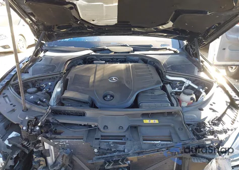 2023 Mercedes-Benz S 500 4Matic z USA, uszkodzony, nr VIN W1K6G6DB3PA170352